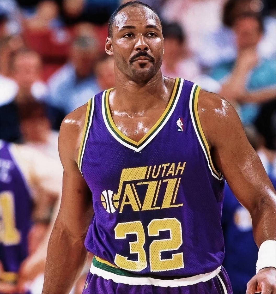 赛后犹他爵士篮板制胜：NBA总决赛节点到来，管理层满意，赛程密集仍需轮换的简单介绍