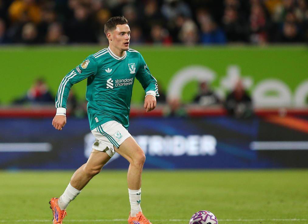 包含德甲今晚再迎强敌，阿森纳迎来里程碑，主帅态度——态度坚定，训练强度明显提升的词条