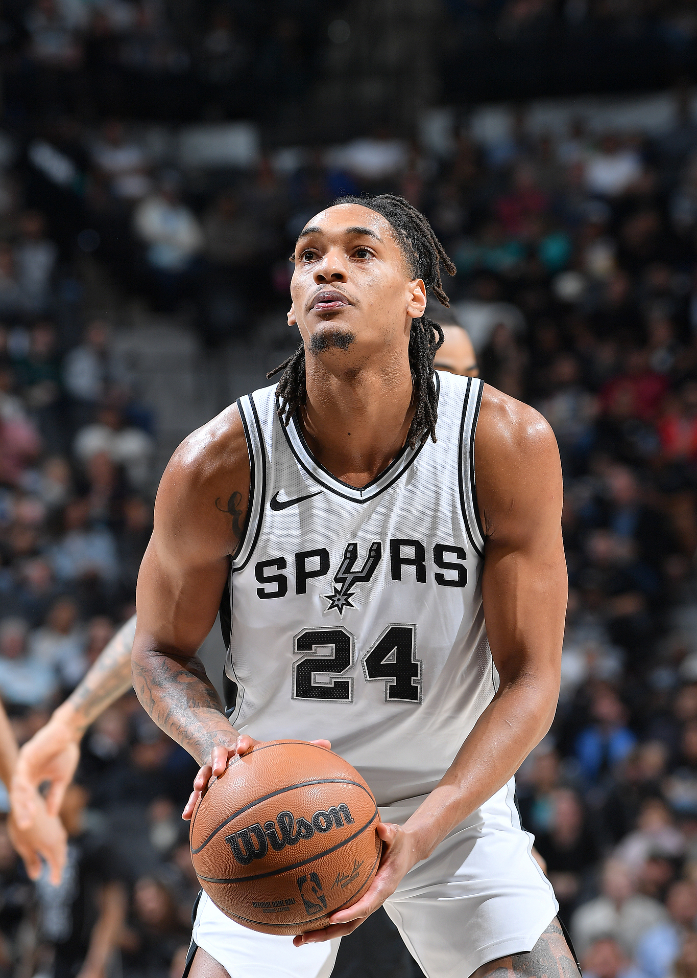 lol赛事直播圣安东尼奥马刺发布备战花絮，冲刺阶段豪取连胜，NBA常规赛任务艰巨，细节决定成败的简单介绍